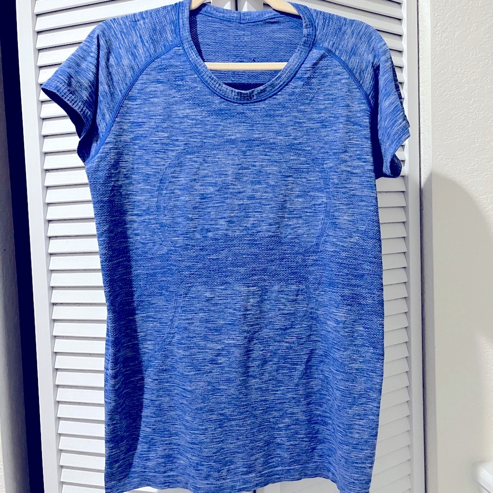 Lululemon quick dry tshirt blue
